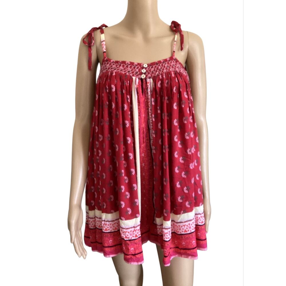Free People One Sammi Romper Red Floral Tie Shoulder‎ Smocked Button Front sz XS